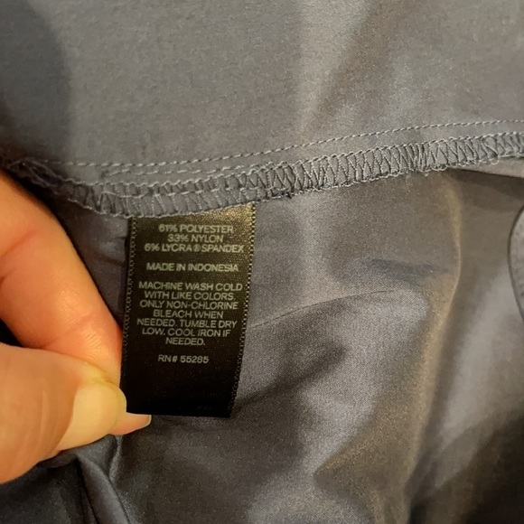 R: EXPRESS Shirt Women Medium Elite Stretch Button Down Blue Shirt - Picture 6 of 7